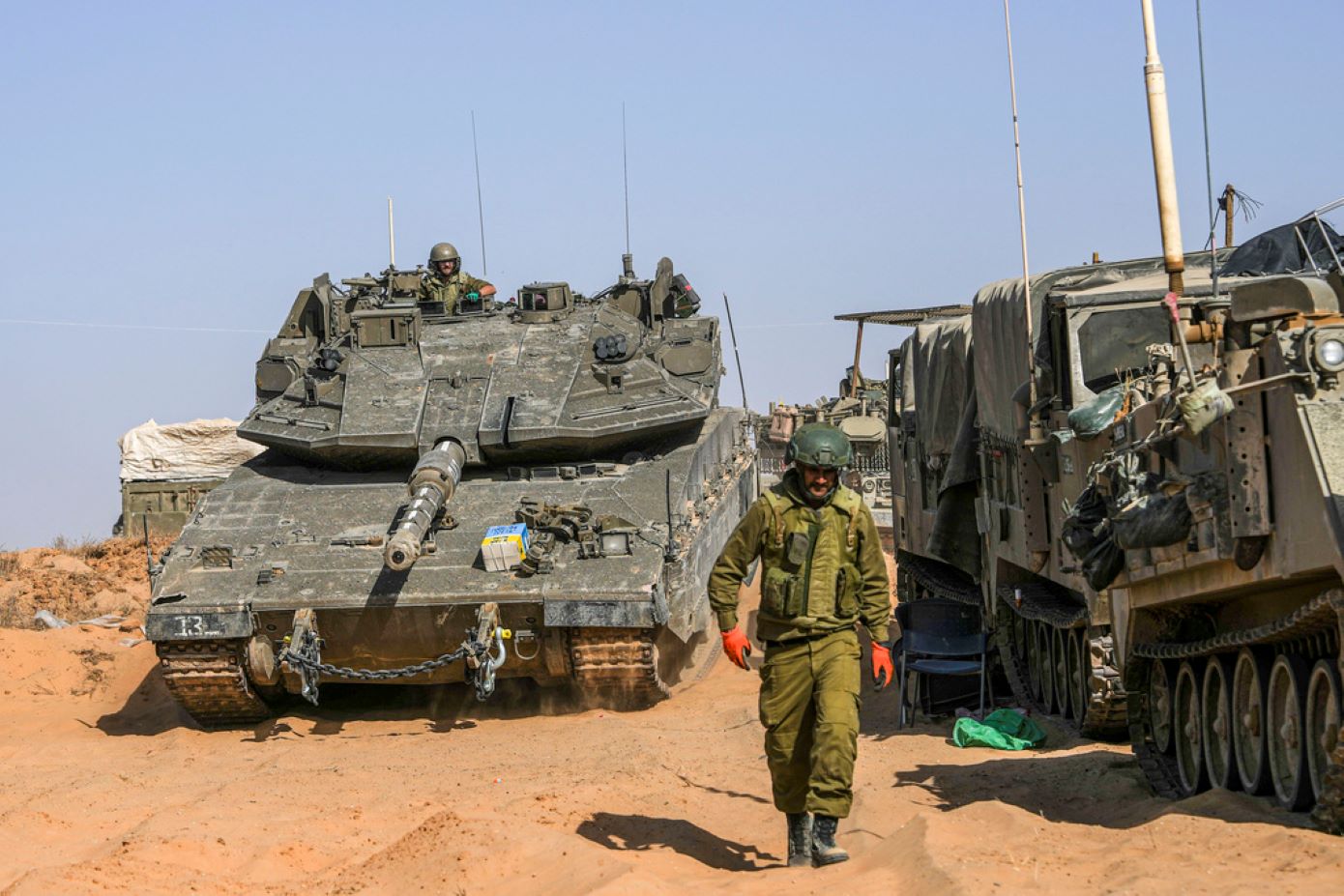 Απομάκρυνση 100 χιλιάδων αμάχων από τη Ράφα ξεκίνησε το Ισραήλ &#8211; Στο Τελ Αβίβ ο διευθυντής της CIA