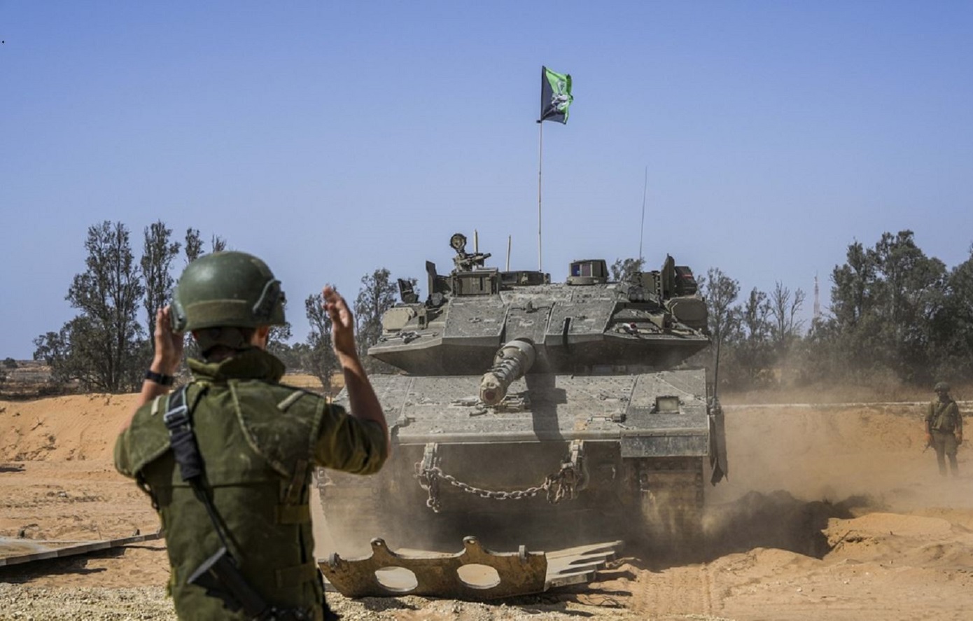 Το Ισραήλ εντείνει τους βομβαρδισμούς στη Ράφα &#8211; Χτύπησε περιοχές που ζήτησε να εκκενωθούν